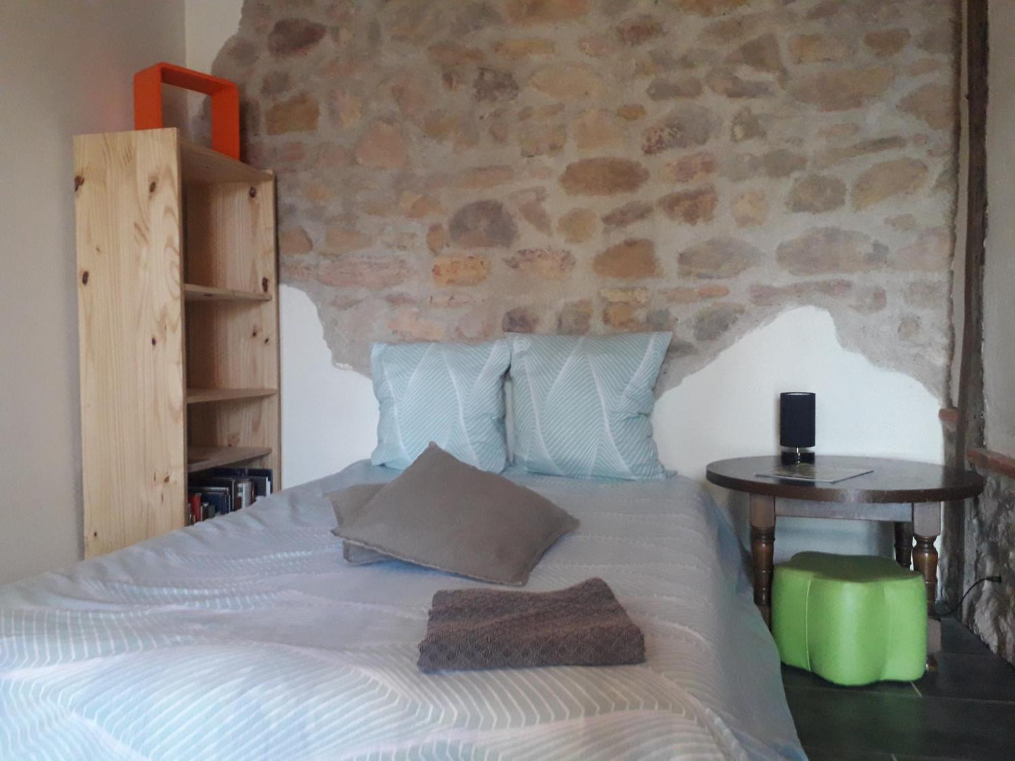 Chambre Double Vallon-en-Sully Екстер'єр фото