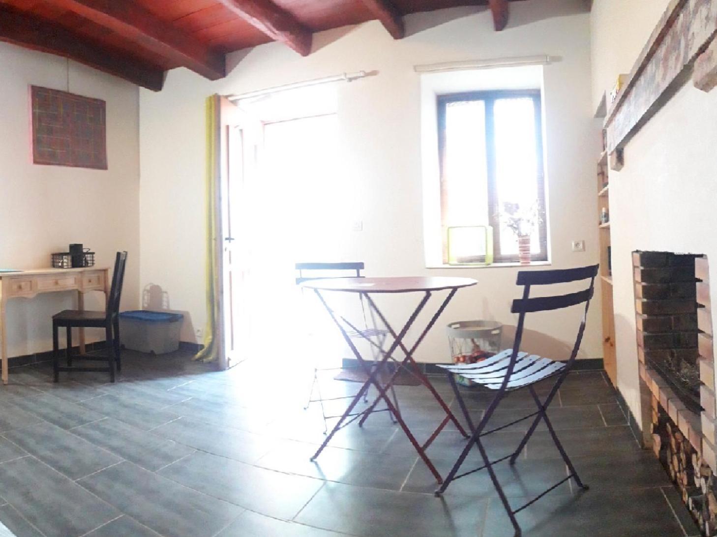 Chambre Double Vallon-en-Sully Екстер'єр фото