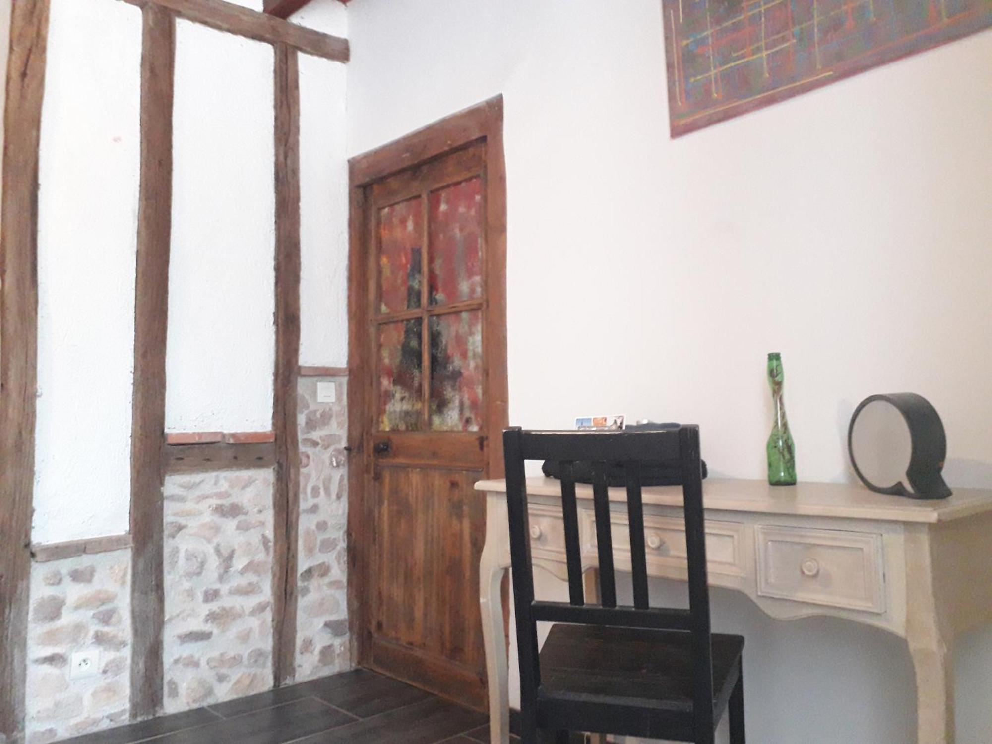 Chambre Double Vallon-en-Sully Екстер'єр фото